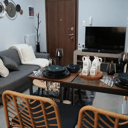 Happy Apartament Larissa